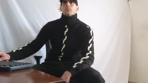 Marco. When Im offline you can view premium content in bio online show from 02-14-26, 09:39