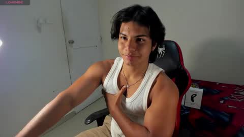 Snapshot of spideychill chatting on 09-21-25, 10:55 spideychill online show from 09-21-25, 10:55