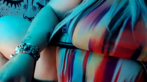 Vanessa Spade online show from 11-06-25, 12:39