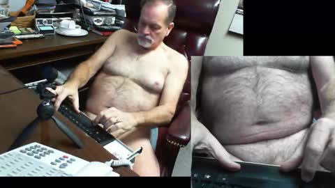 Snapshot of spitfire1964 chatting on 02-26-25, 10:42 Spitfire online show from 02-26-25, 10:42