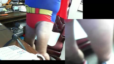 Snapshot of spitfire1964 chatting on 03-11-25, 09:04 Spitfire online show from 03-11-25, 09:04