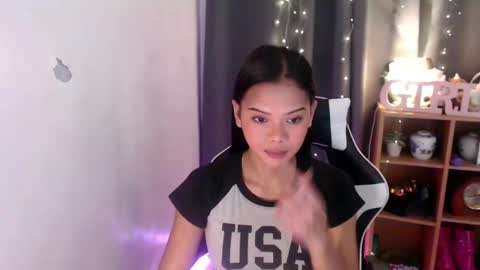 CALL ME RAINE online show from 02-11-25, 03:18