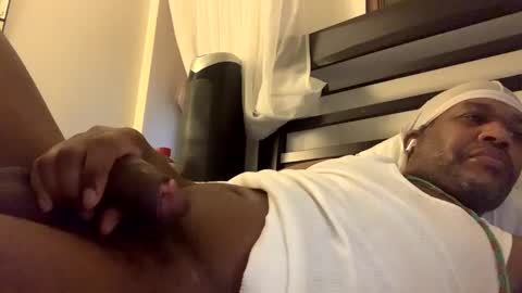 Snapshot of sportyesce chatting on 02-05-25, 05:20 sportyesce online show from 02-05-25, 05:20