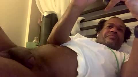 Snapshot of sportyesce chatting on 02-16-25, 11:59 sportyesce online show from 02-16-25, 11:59