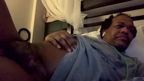 Snapshot of sportyesce chatting on 02-25-25, 09:20 sportyesce online show from 02-25-25, 09:20