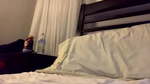 Snapshot of sportyesce chatting on 03-03-25, 08:05 sportyesce online show from 03-03-25, 08:05