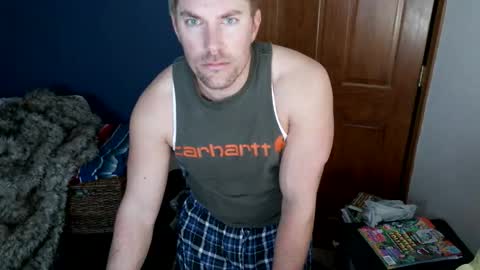 Snapshot of spun_redneck chatting on 02-14-26, 12:02 Spun Redneck online show from 02-14-26, 12:02
