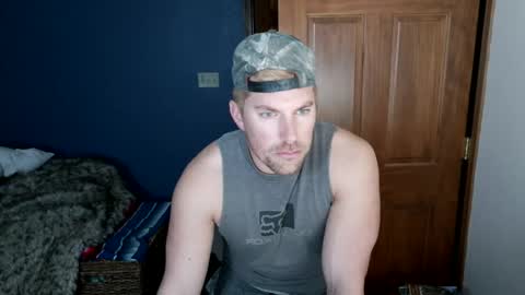 Snapshot of spun_redneck chatting on 02-16-26, 10:33 Spun Redneck online show from 02-16-26, 10:33