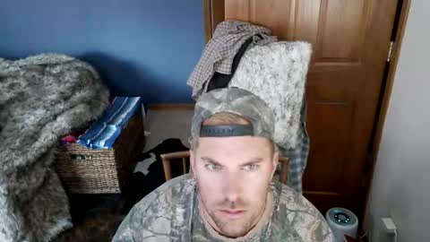 Snapshot of spun_redneck chatting on 03-01-26, 08:44 Spun Redneck online show from 03-01-26, 08:44