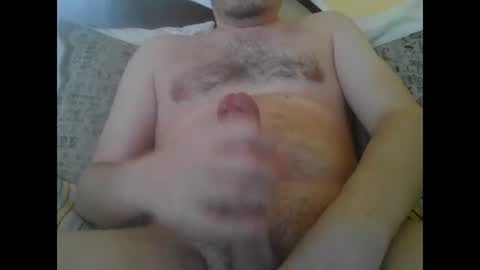 Snapshot of spypsat0 chatting on 10-04-25, 10:35 spypsat0 online show from 10-04-25, 10:35