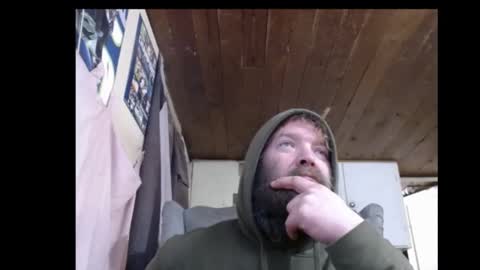 Snapshot of squegly chatting on 01-04-25, 09:32 Bryan online show from 01-04-25, 09:32