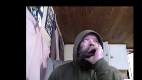 Snapshot of squegly chatting on 01-21-25, 07:15 Bryan online show from 01-21-25, 07:15