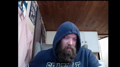 Snapshot of squegly chatting on 02-11-25, 08:05 Bryan online show from 02-11-25, 08:05