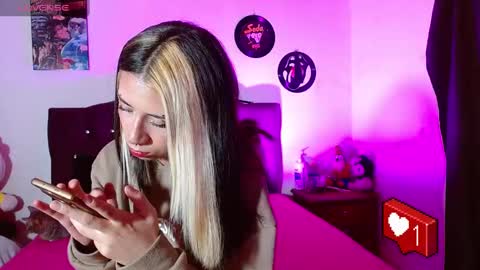  HELLO WELCOME MY NAME IS CHARLOTTE OY A NEW GIRL   online show from 02-26-25, 04:47