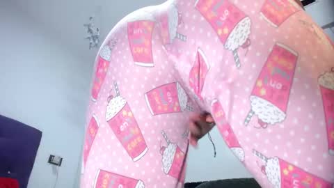 Snapshot of squirter_girl69 chatting on 02-28-25, 09:58 squirter_girl69 online show from 02-28-25, 09:58