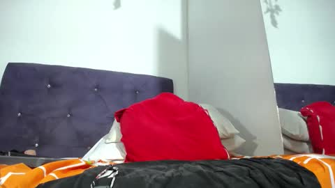 Snapshot of squirter_girl69 chatting on 10-17-25, 04:53 squirter_girl69 online show from 10-17-25, 04:53