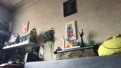 srekos38 online show from 10-05-25, 07:17