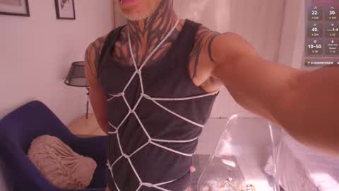 Snapshot of srerotic chatting on 09-30-25, 08:03 Matt online show from 09-30-25, 08:03