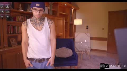 Snapshot of srerotic chatting on 11-19-25, 03:45 Matt online show from 11-19-25, 03:45