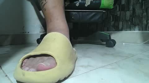 sr master cum its my old account online show from 12-19-25, 08:10