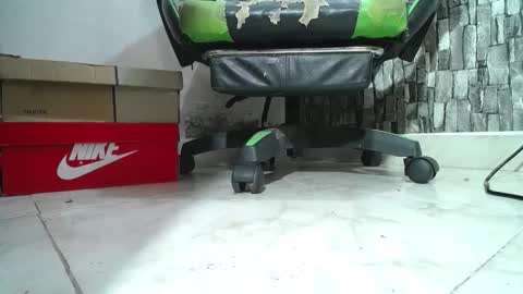 sr master cum its my old account online show from 02-08-26, 03:32