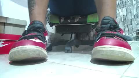 sr master cum its my old account online show from 02-15-26, 06:37