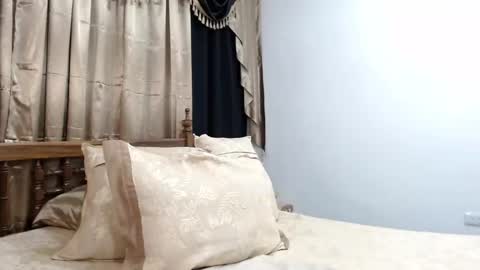 .          . online show from 02-07-25, 11:56