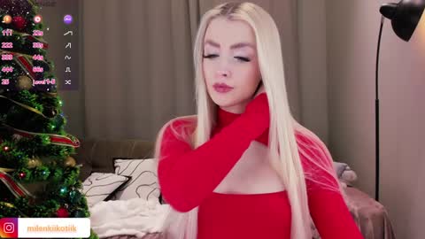 Alexandra online show from 01-04-25, 04:43