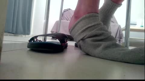 Snapshot of ssenzo chatting on 12-18-24, 09:29 ssenzo online show from 12-18-24, 09:29