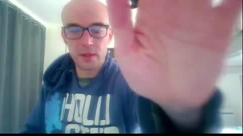 Snapshot of ssenzo chatting on 01-05-25, 08:43 ssenzo online show from 01-05-25, 08:43