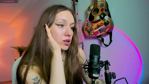 Anni if Im offline for a long time Im depressed feel free to support me offline online show from 02-06-25, 03:09