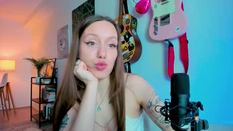 Anni if Im offline for a long time Im depressed feel free to support me offline online show from 03-05-25, 01:06