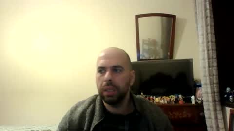 Snapshot of sstrasser chatting on 02-02-25, 01:23 ShYgUy online show from 02-02-25, 01:23