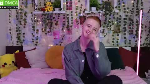 Agatha online show from 11-18-25, 03:38