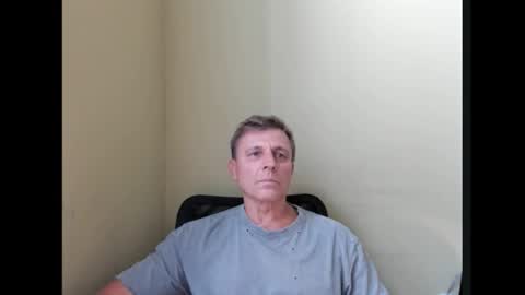 Snapshot of stacattoff chatting on 09-10-25, 03:01 stacattoff online show from 09-10-25, 03:01