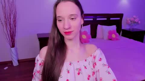 StaceyCutie online show from 03-08-26, 05:28