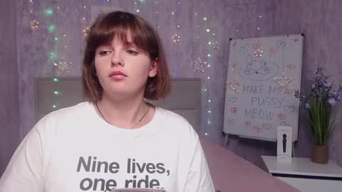 Stacey online show from 09-26-25, 06:23