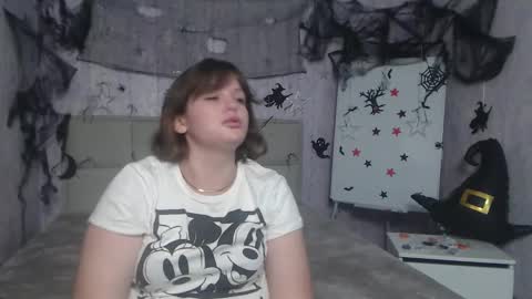 Stacey online show from 10-21-25, 05:41