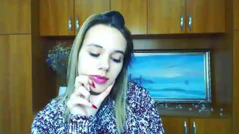 Snapshot of stacy_gr chatting on 12-14-24, 11:07 Stacy online show from 12-14-24, 11:07