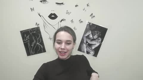 Snapshot of stacy_gr chatting on 12-15-24, 04:48 Stacy online show from 12-15-24, 04:48