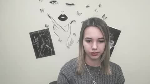 Snapshot of stacy_gr chatting on 12-21-24, 07:24 Stacy online show from 12-21-24, 07:24