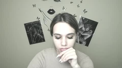 Snapshot of stacy_gr chatting on 01-11-25, 06:12 Stacy online show from 01-11-25, 06:12