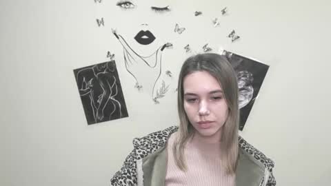 Snapshot of stacy_gr chatting on 01-26-25, 11:17 Stacy online show from 01-26-25, 11:17