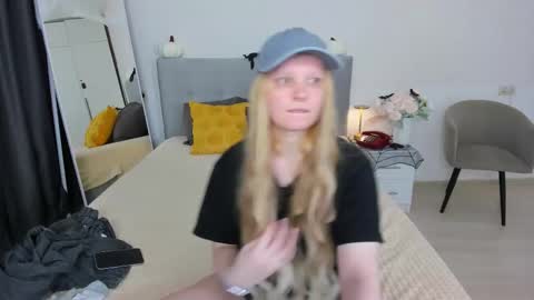 Stacy online show from 10-29-25, 09:11