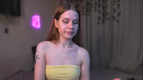 stacyloveforu online show from 10-18-25, 10:21