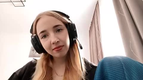 Snapshot of stacyscholle chatting on 02-18-26, 06:09 Mila online show from 02-18-26, 06:09