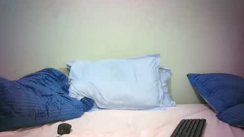 Snapshot of stacyweet chatting on 02-11-26, 03:11 Stacysweet chocolate online show from 02-11-26, 03:11