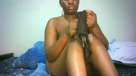 Snapshot of stacyweet chatting on 02-22-26, 10:58 Stacysweet chocolate online show from 02-22-26, 10:58