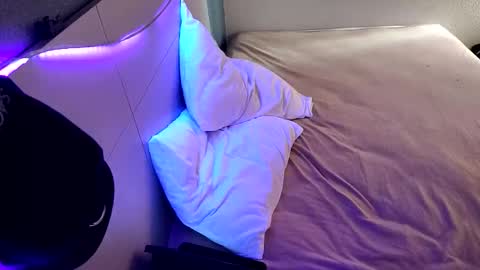 Straightupdownbad online show from 11-23-25, 06:30