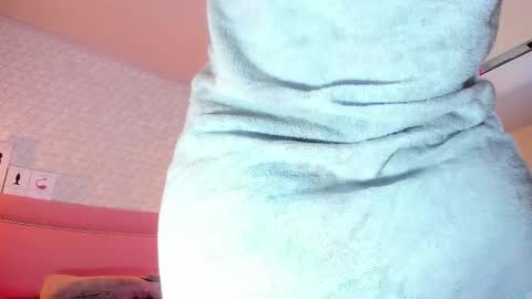 Snapshot of staisyotis chatting on 03-01-25, 06:46 KEIMI online show from 03-01-25, 06:46